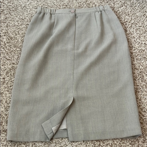 Vintage Knee Length Pencil Skirt Bundle Talbots Wool Sz 8 & Ingenuity Sz 6 - Picture 8 of 12